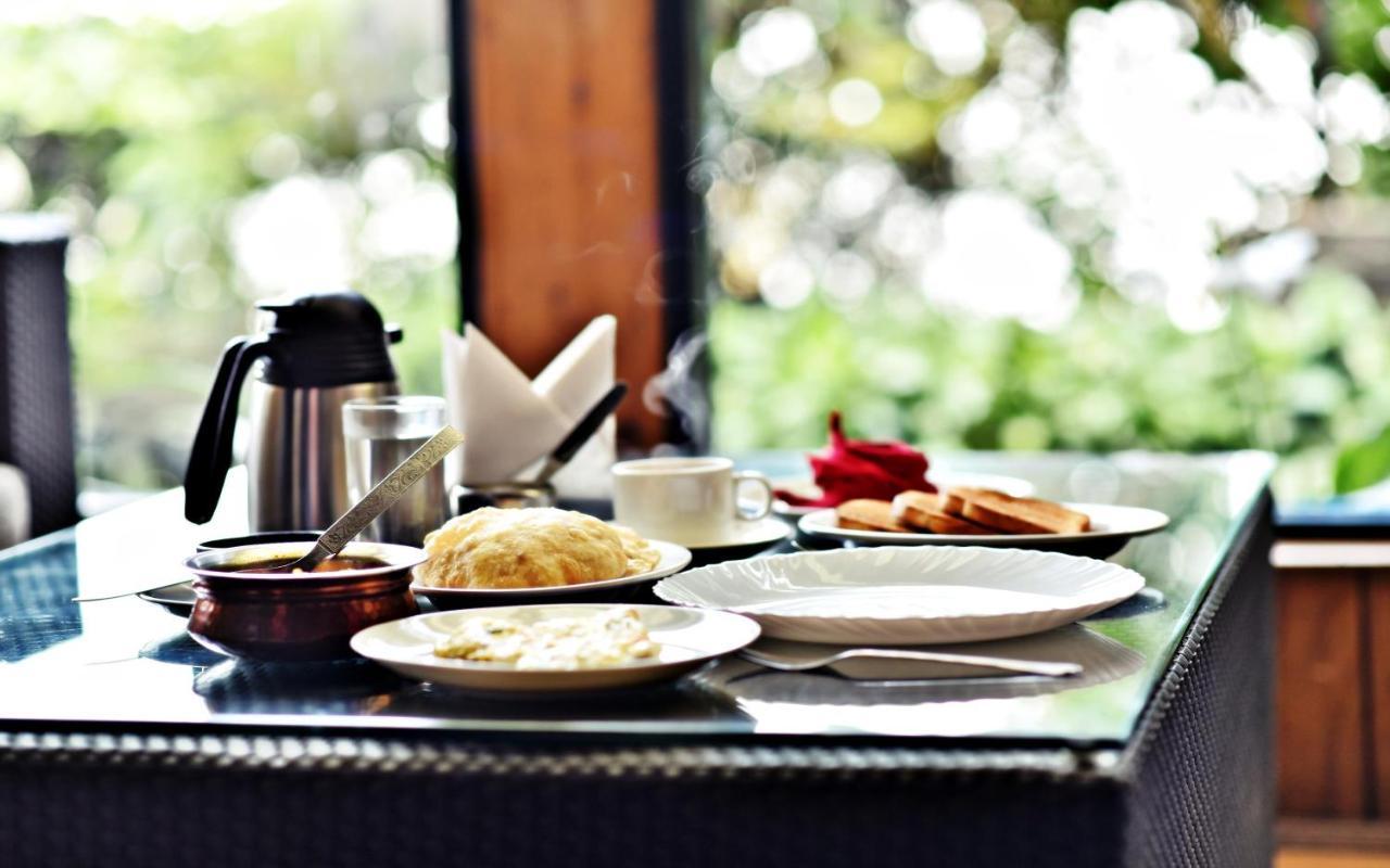 Sood'S Himalayan Vista Hotel Калимпонг Екстериор снимка