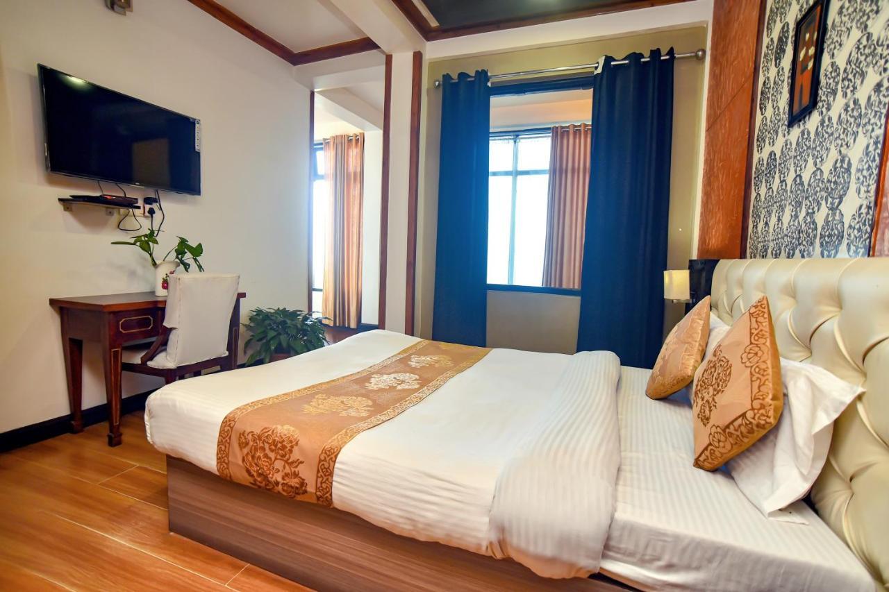 Sood'S Himalayan Vista Hotel Калимпонг Екстериор снимка